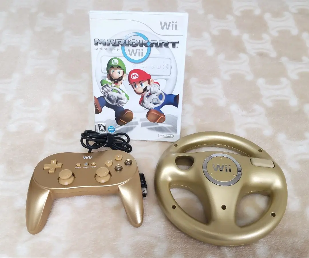 セット　任天堂　Wii　本体　コントローラー　Wiiparty  マリオ２５th Amazon | Wii本体 (スーパーマリオ25周年仕様) (「Wiiリモコン