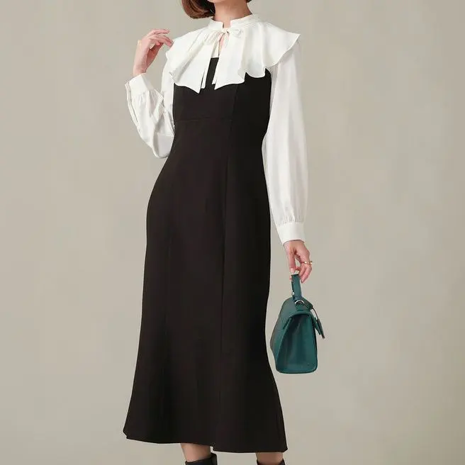 Thumbnail of 【New】Long Sleeve Ruffle Docking Dress - Black