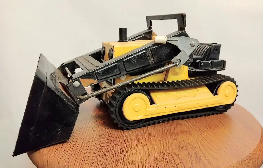 tonka トンカ ヴィンテージTOY ブルドーザー　サビ ジオラマ リアル tonka トンカ ヴィンテージTOY ブルドーザー サビ ジオラマ 撮影用