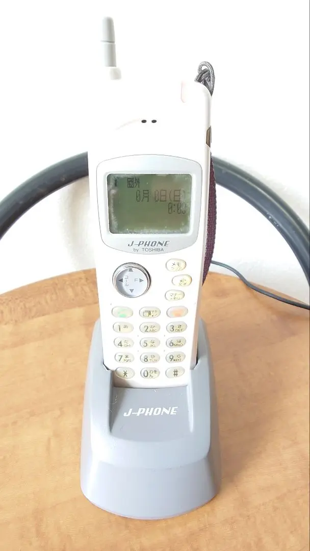 J-phone J-T06 東芝 TOSHIBA トロピカルオレンジ ジャンク品 J-phone J-T06 東芝 TOSHIBA トロピカルオレンジ ジャンク品（J