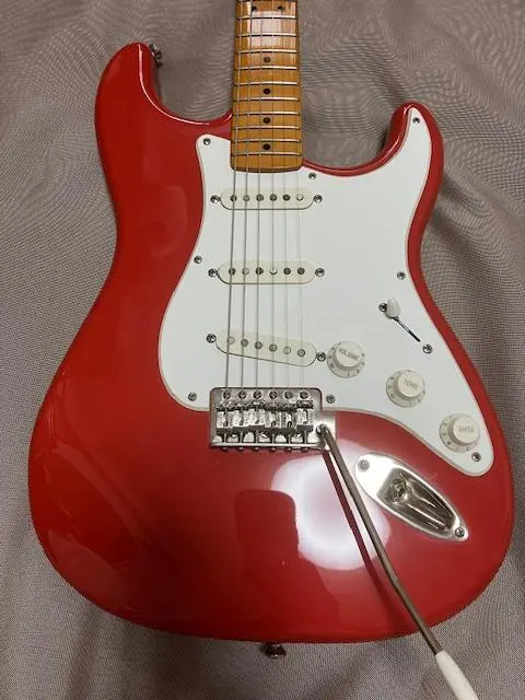 MJT ストラトキャスター　ボディ　フィエスタレ　レッチリ MJT ストラト ボディ フィエスタレッド レリック - メルカリ