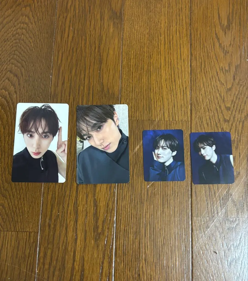 Thumbnail of Takumi Ozaki trading cards, set of 4