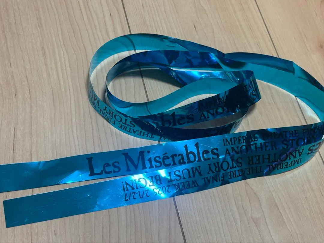 「Les Misérables」非売品トートバッグ & 銀テープ３本 歌詞カード 2025年最新】レ・ミゼラブル 銀テープの人気アイテム - メルカリ