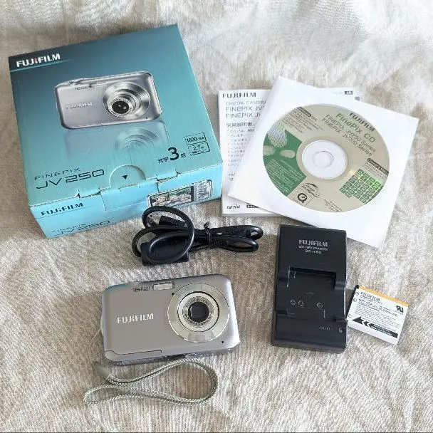 Fujifilm Fujifilm FinePix JV Series Digital 5-9.9x Digital