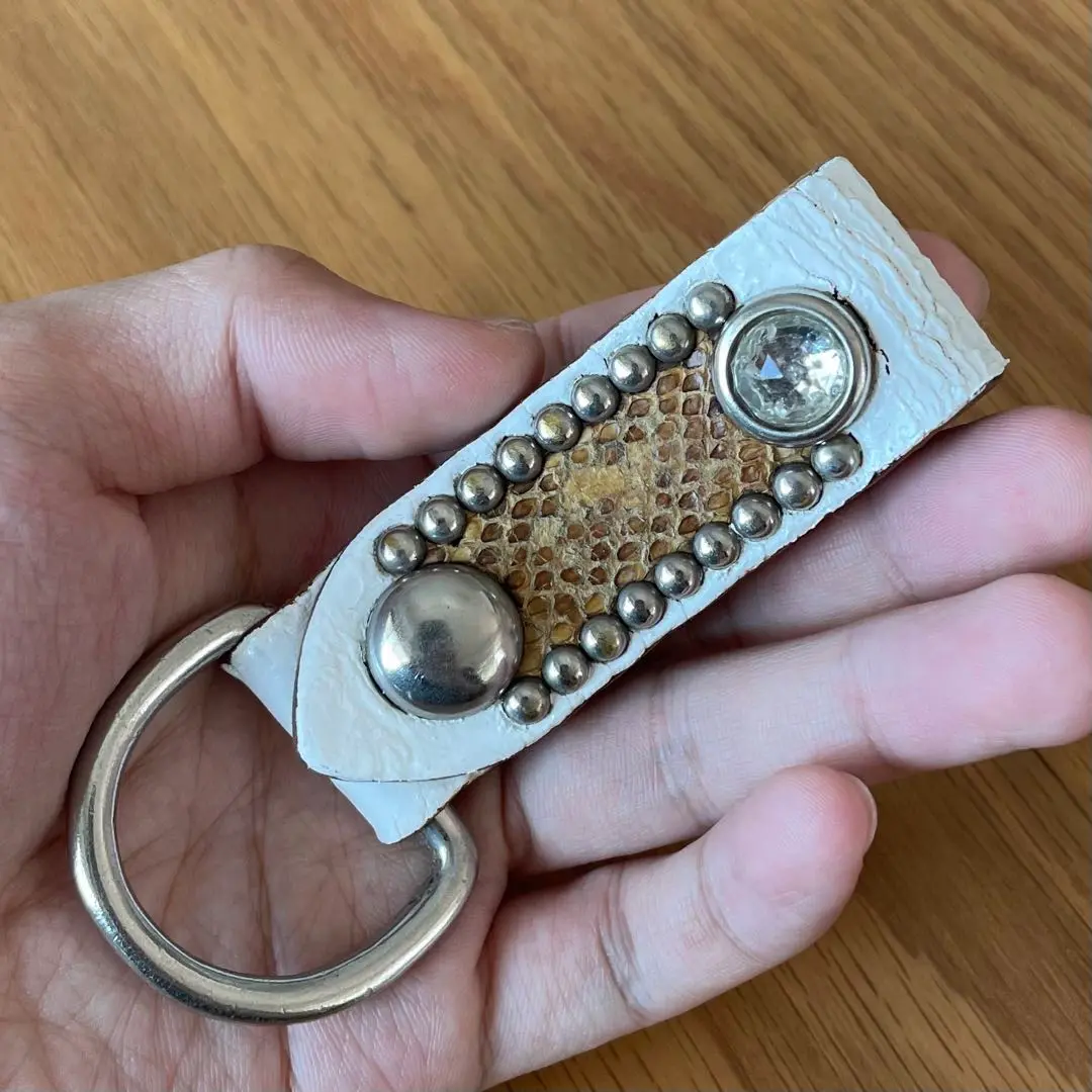 ウルフズヘッド WOLF'S HEAD キーホルダー WOLF'S HEADウルフズヘッドキーホルダーの通販 by miu.'s shop