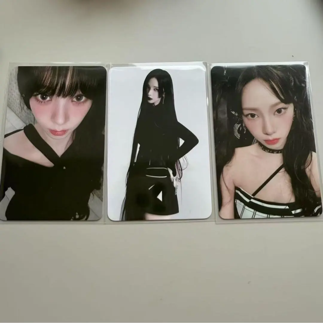 Thumbnail of Aespa Whiplash QQ Music Karina trading cards, set of 3