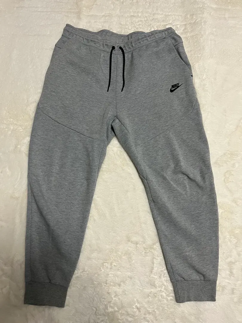 NIKE Tech Fleece 長褲 大尺碼 的縮圖