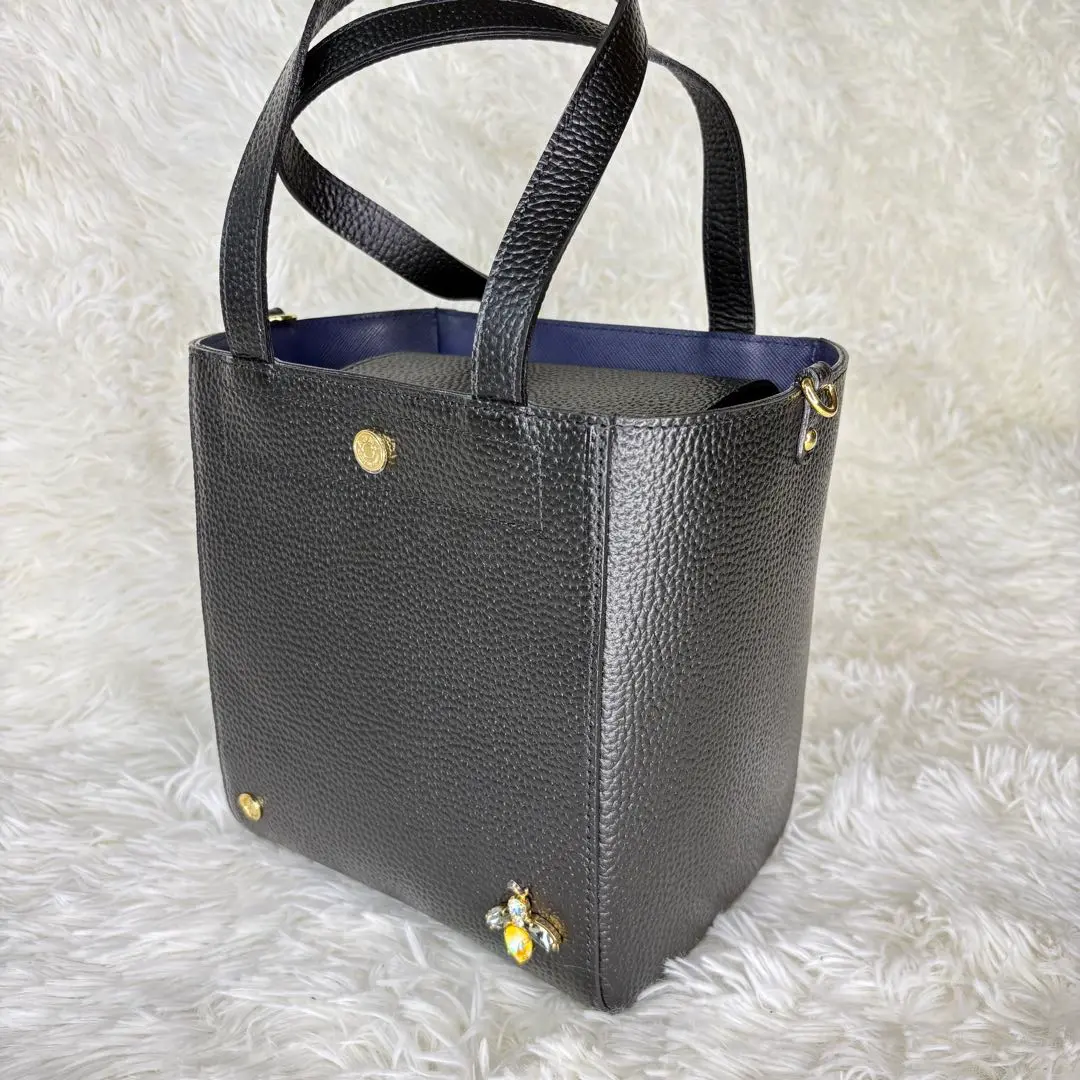 ☆未使用☆美品☆アクセソワドゥマドモワゼル。ADMJ。貴重ミツバチグレーベージュ ☆未使用☆美品☆アクセソワドゥマドモワゼル。ADMJ。貴重
