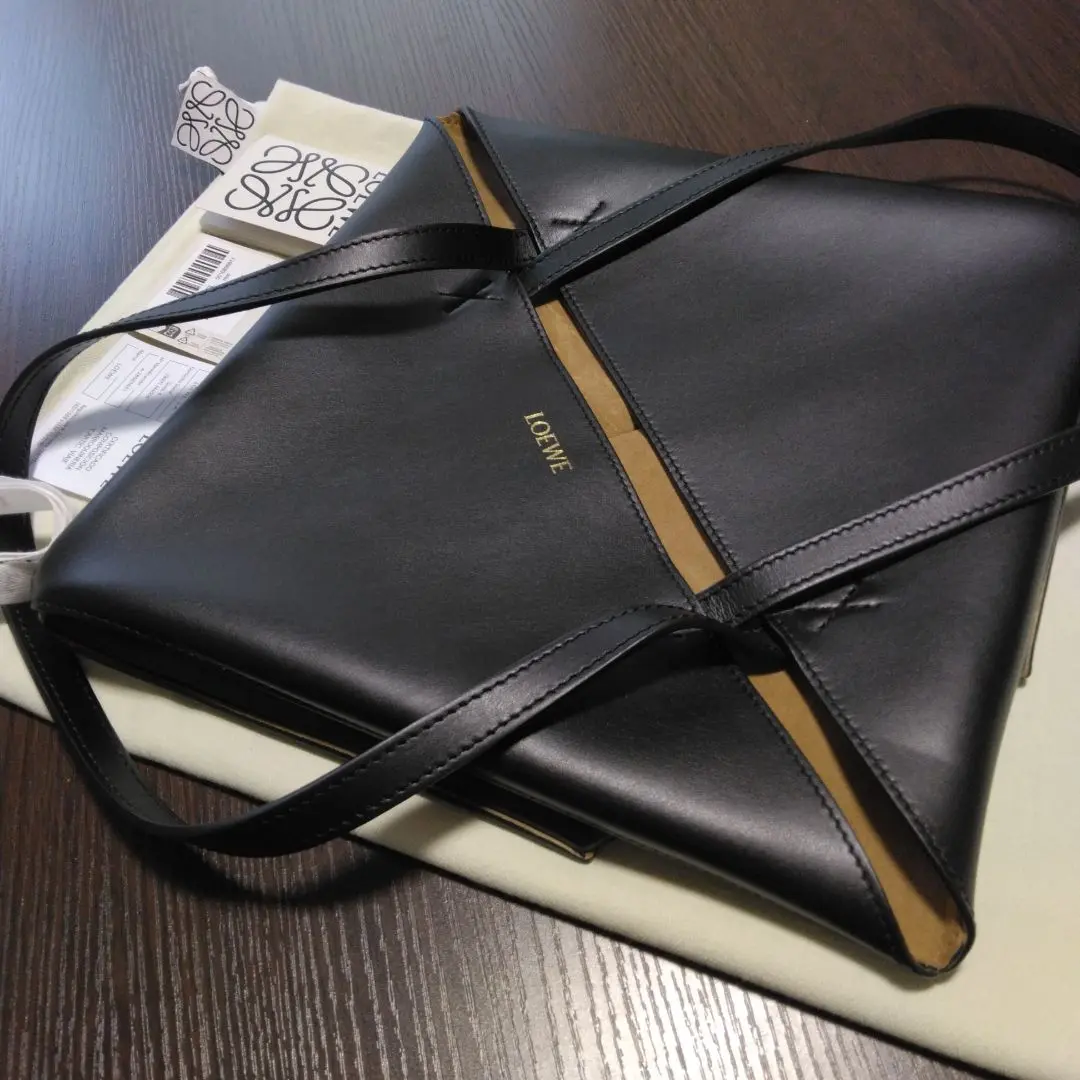 2025年最新】ロエベ LOEWE オリガミの人気アイテム - メルカリ