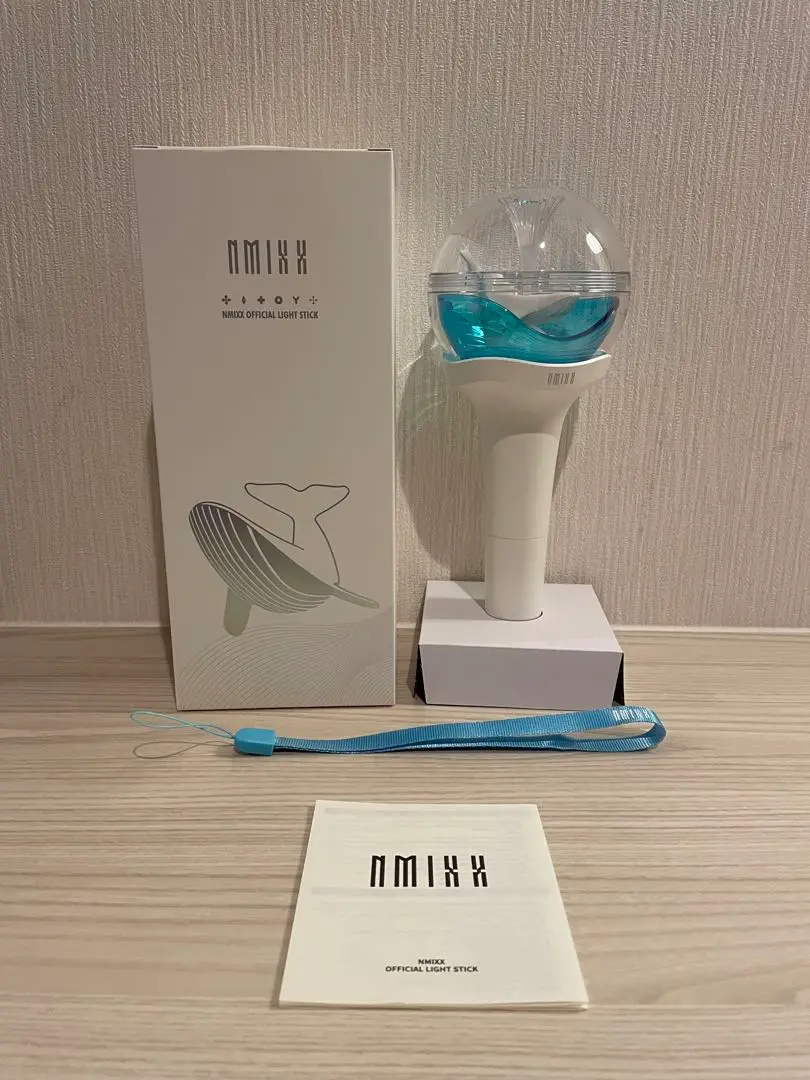 NMIXX ペンライト 公式 新品未開封 エンミックス Amazon.co.jp: NMIXX エンミックス 公式ペンライト : おもちゃ