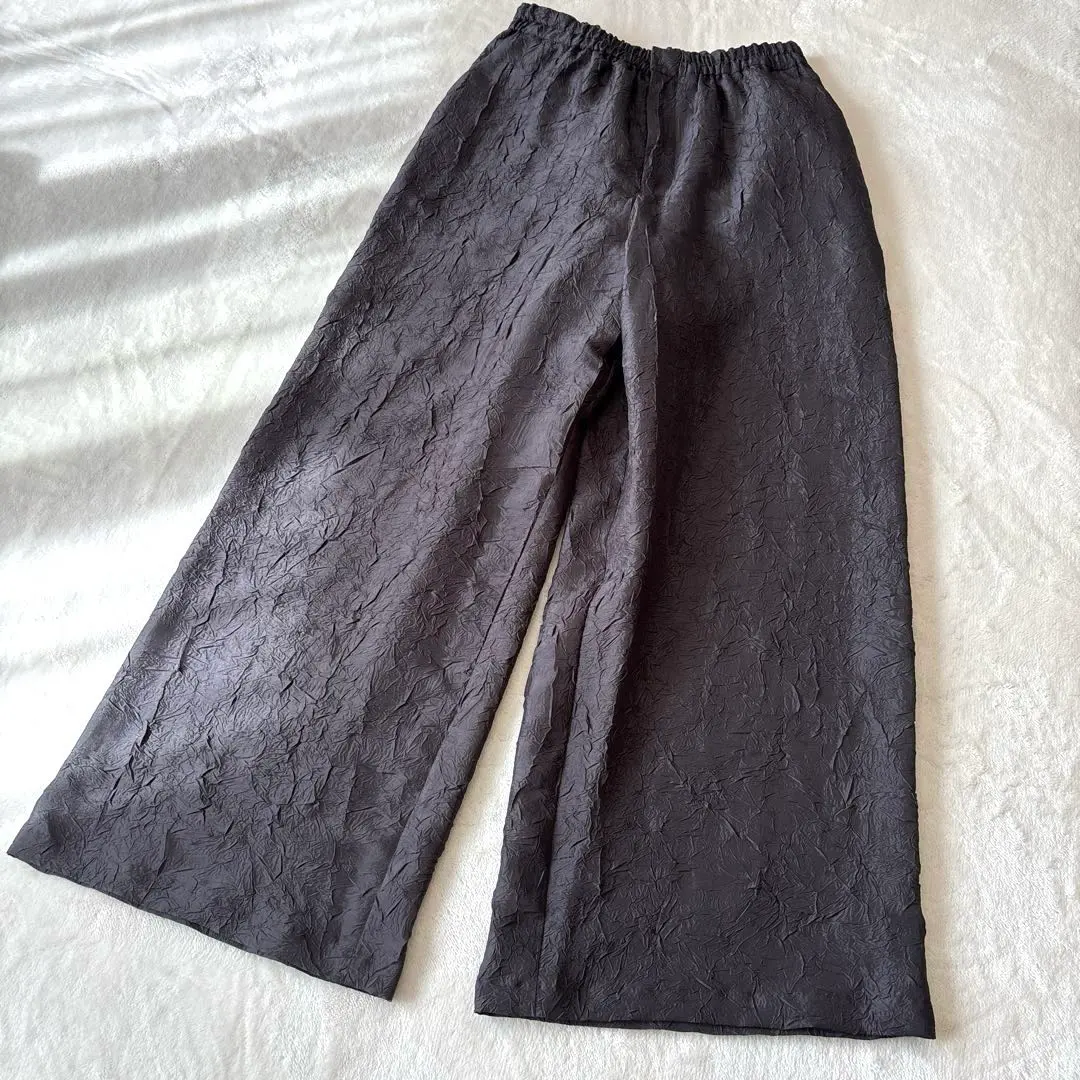 【CHIGNON】皺褶＆半光澤 寬鬆闊腿褲 皺紋加工 的縮圖