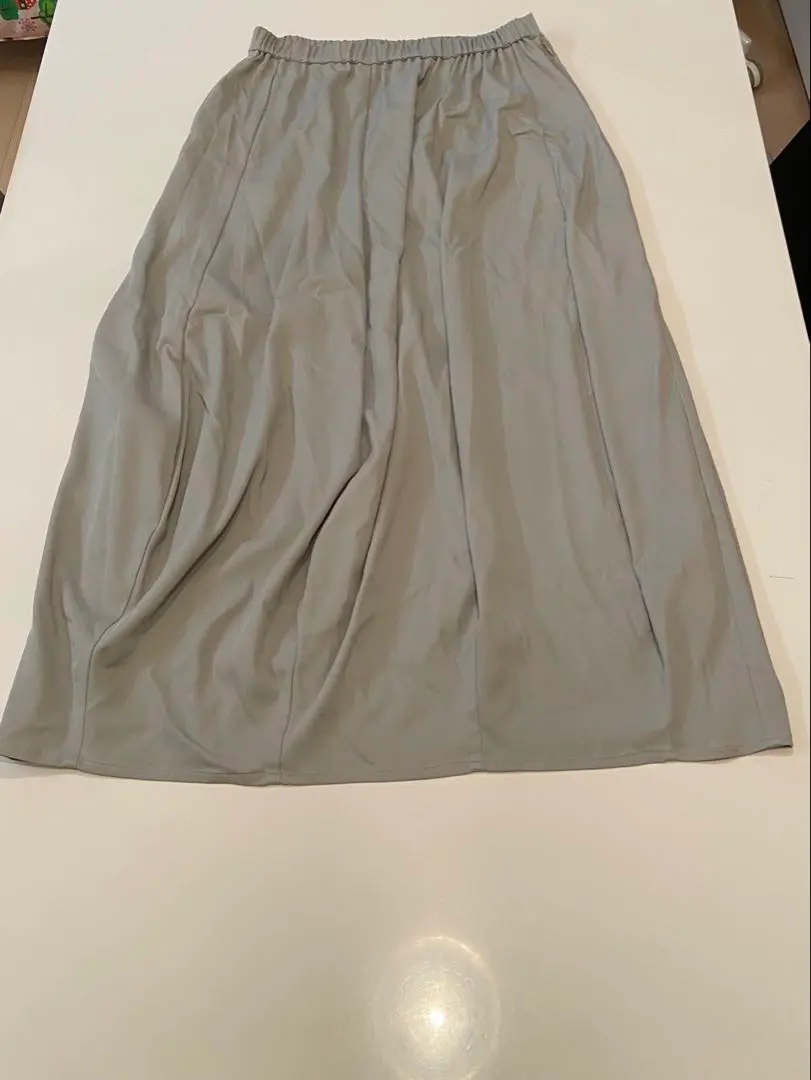 Thumbnail of Mefu (brand name) Gray Balloon Skirt Size 38