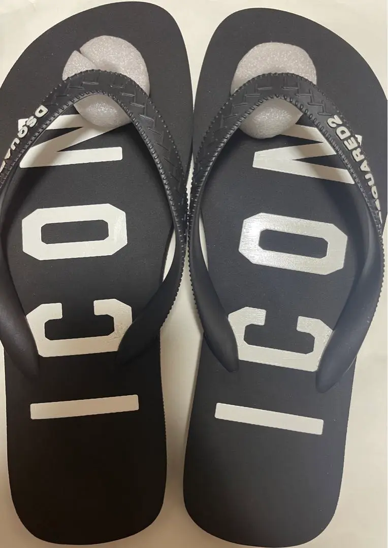 新品未使用　DSQUARED2 BE ICON SLIDES ブラック サンダル ビーチサンダル | DSQUARED2.