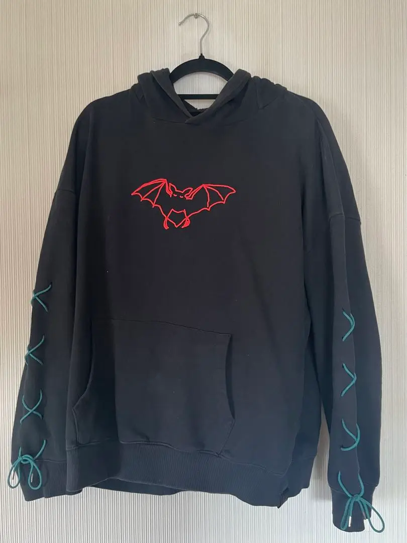 米津玄師 コウモリパーカー こうもりパーカー – KENSHI YONEZU ONLINE STORE