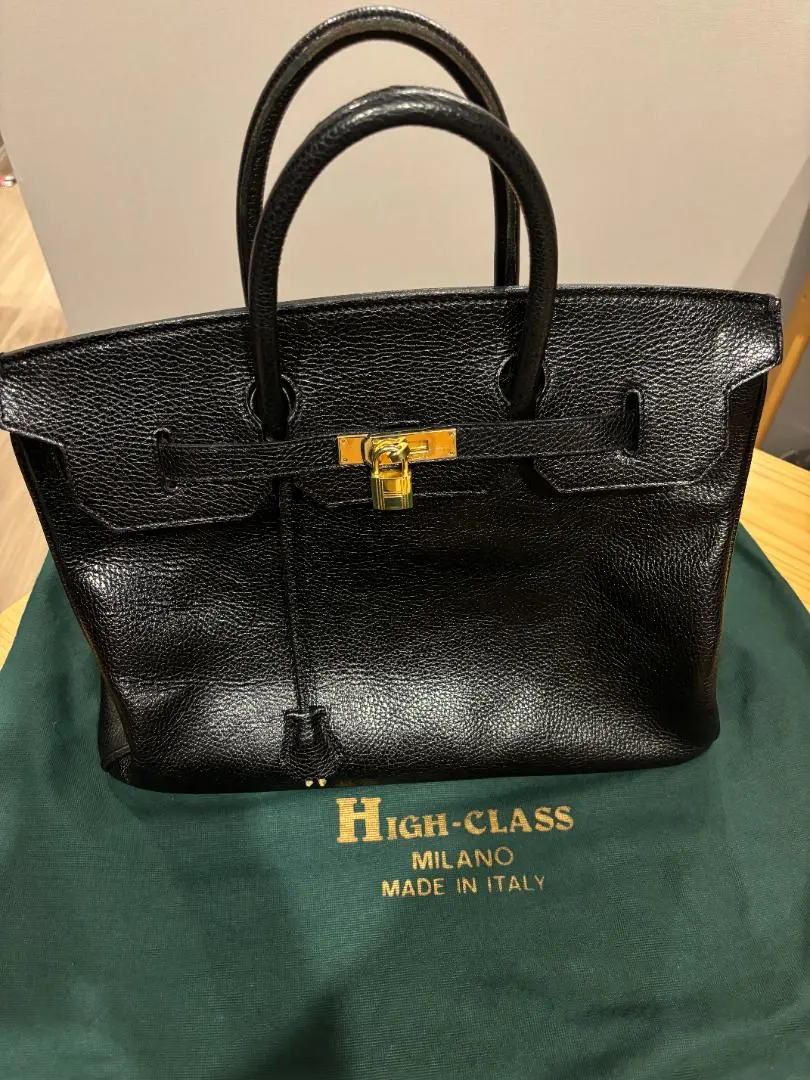 ハイクラス　トートバック　バーキン40 ヘンリーハイクラス バーキン40黒の通販 by Aya's shop｜ラクマ