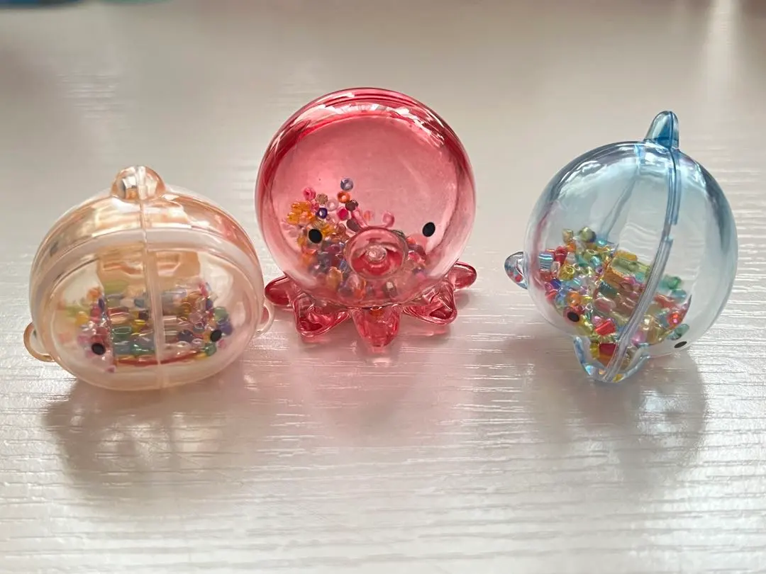 Thumbnail of Shaka Shaka Beads: Octopus, Dolphin, Clownfish