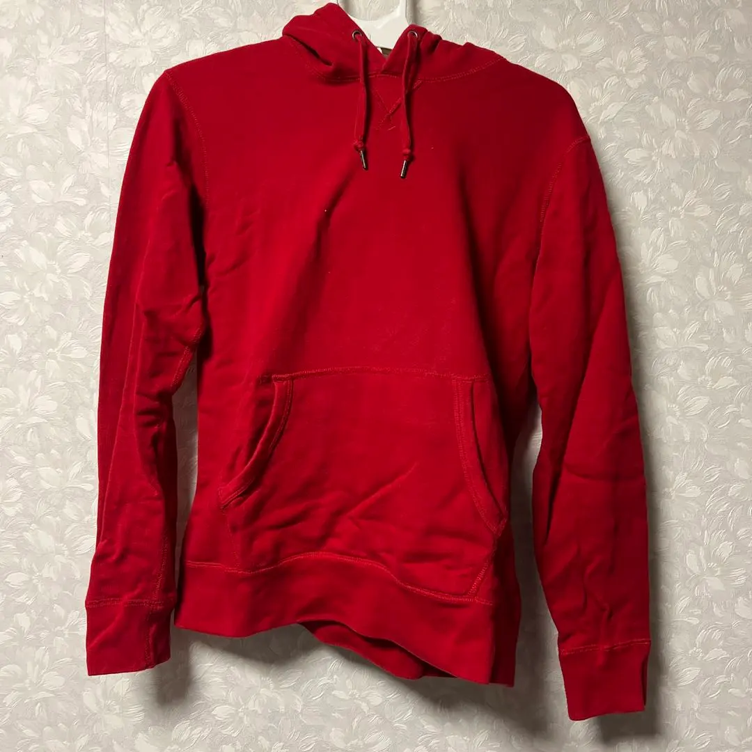 Thumbnail of UNIQLO Hooded Parka, Size M, Red