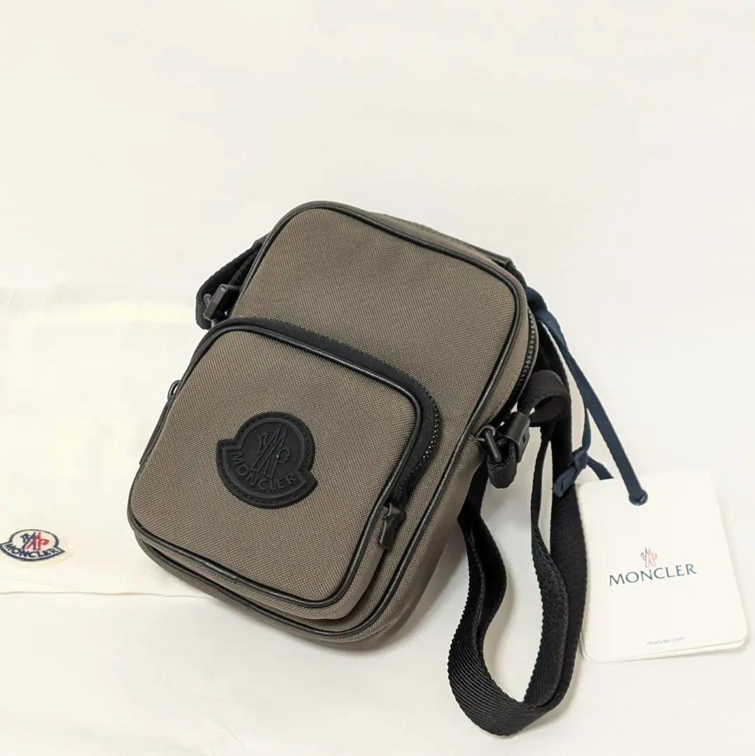 MONCLER YEHOR CROSSBODY ショルダーバッグ ブラウン Moncler Yehor Crossbody Bag Multicolour | ModeSens