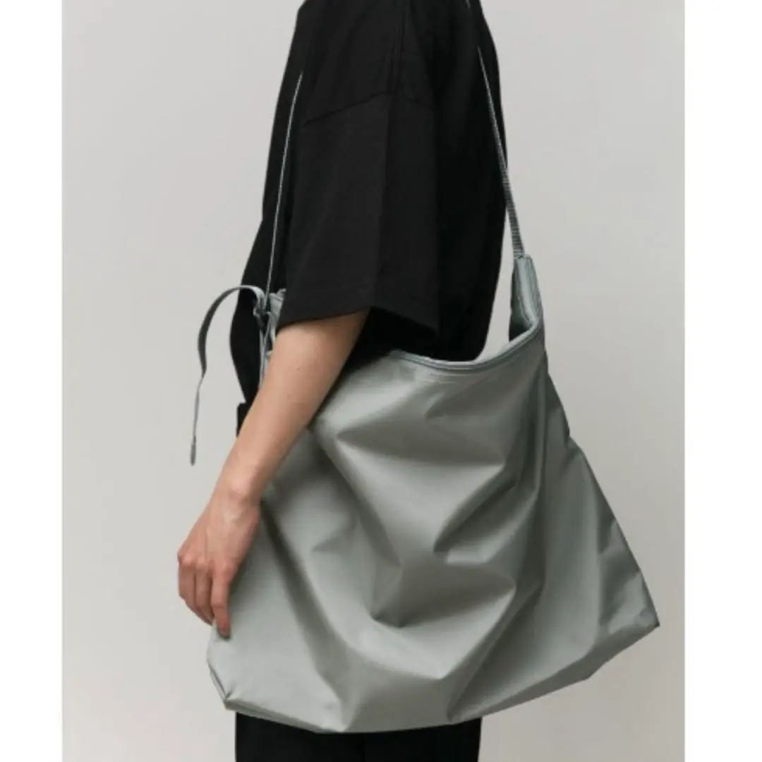 LOCALINA Leather Daily Bag レザーハンドル付き 30%OFF》LOCALINA / Leather Daily Bag - medium - black - 乱