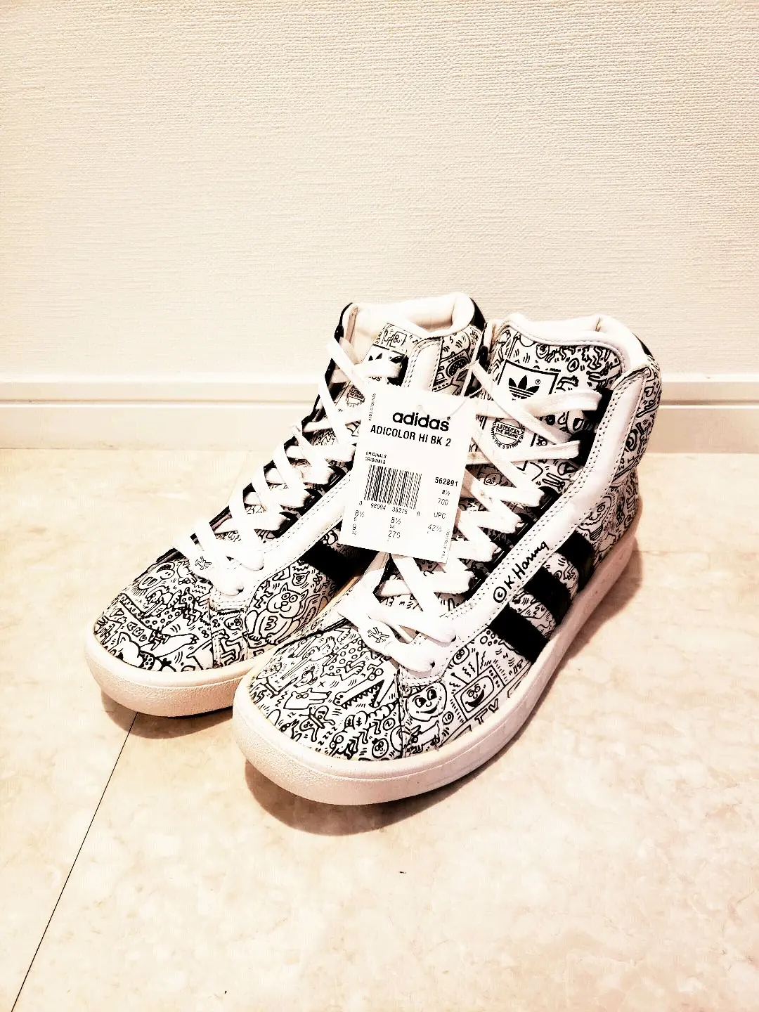 未使用 ジェレミースコット × アディダス キースへリング アディカラー 黒白 中古・古着通販】adidas (アディダス) Keith Haring (キース