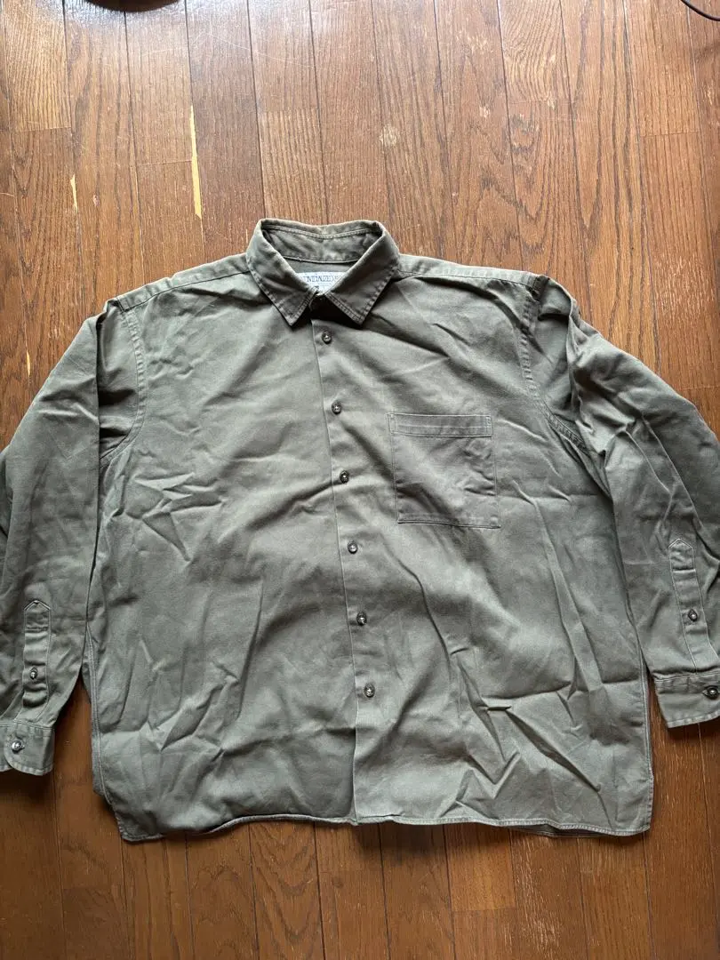 Thumbnail of Individualized Shirts Box Silhouette