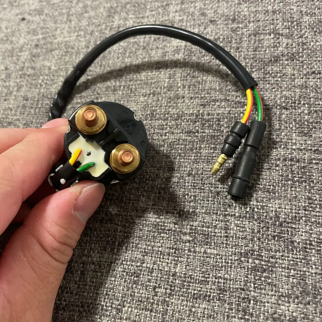 ホンダcbx cbrセルモーター　userです。 CBXの泣き所のセルモーター作業です！！ | ZUMAのブログ