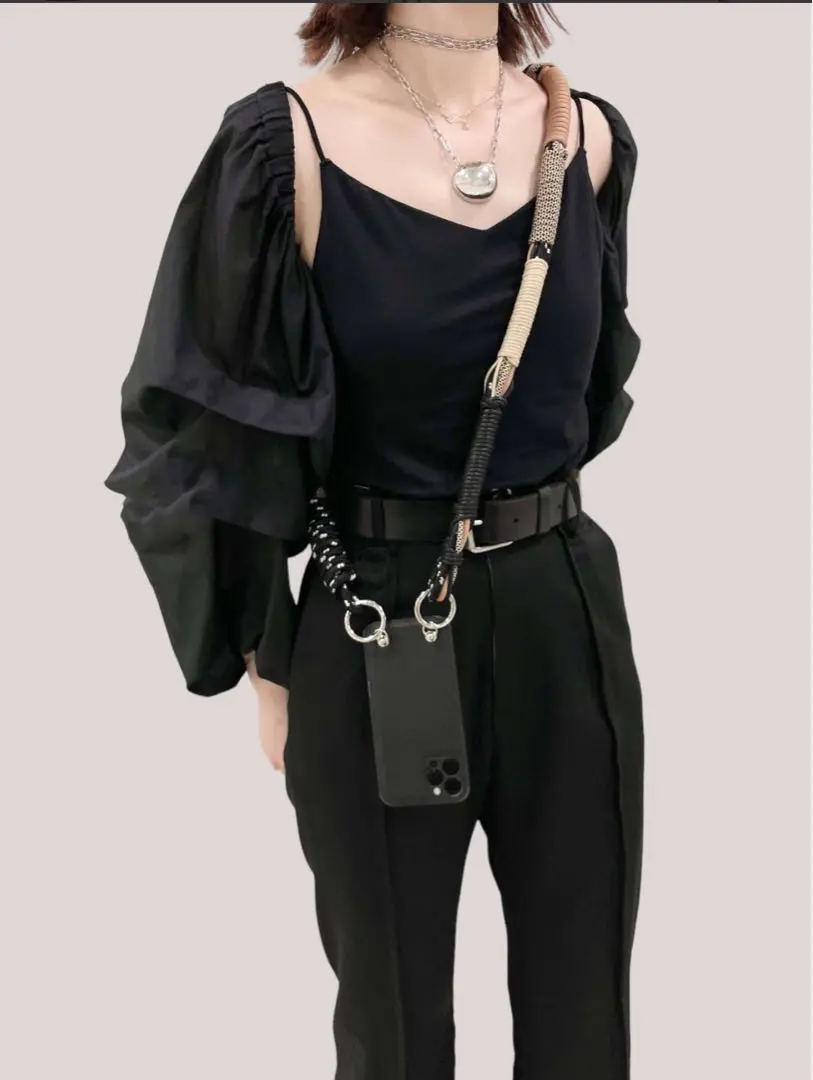 eueeles エウエエリス　スマホショルダー　rope eueeles エウエエリス スマホショルダー rope