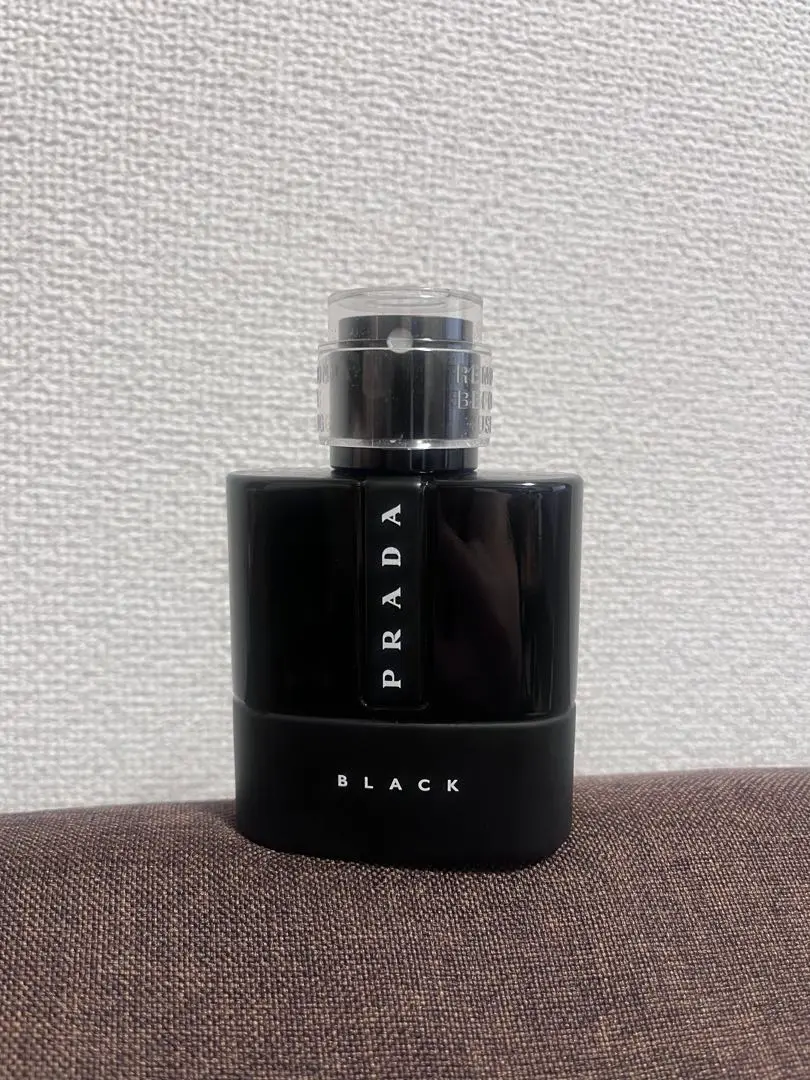 PRADA BLACK 未使用品100ml Amazon | プラダ ルナロッサ ブラック オードパルファム 100mL