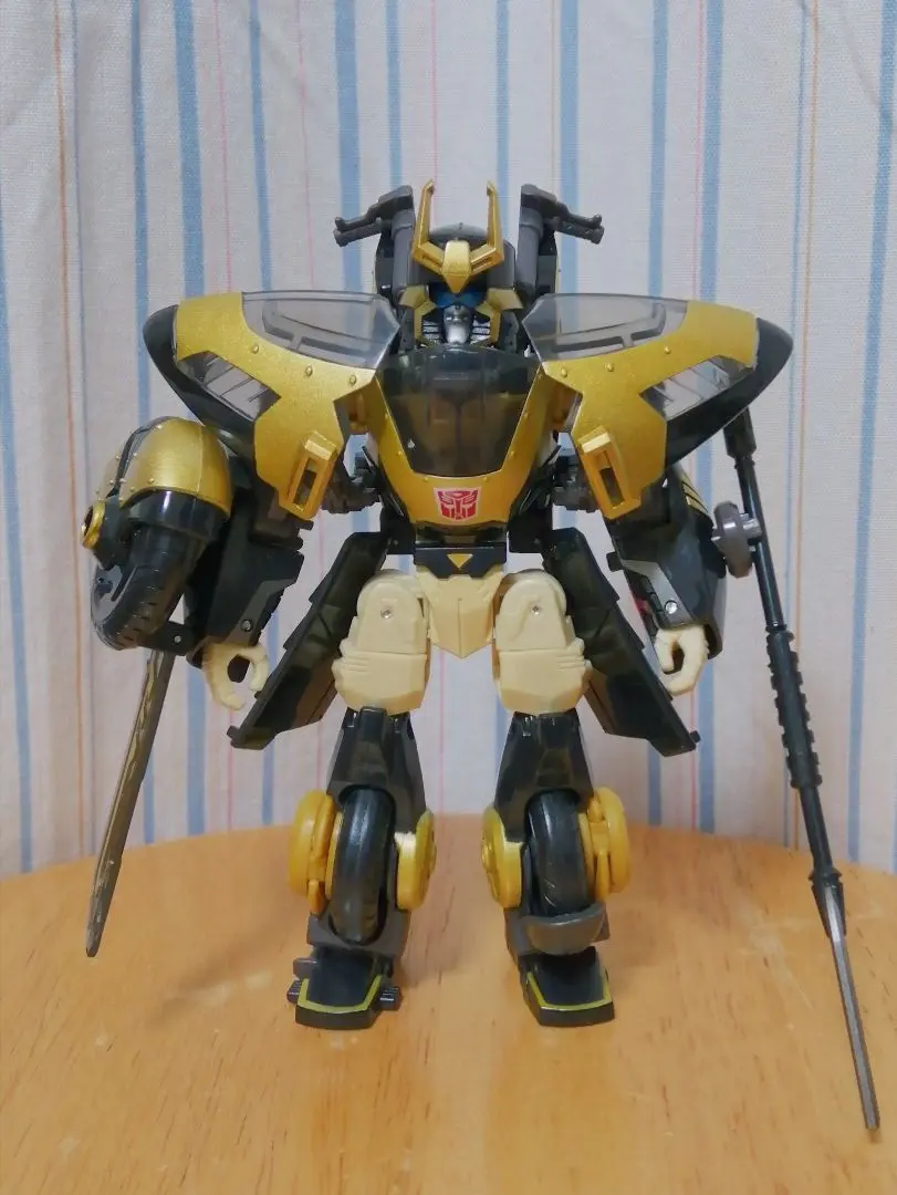 トランスフォーマーアニメイテッド　サムライプロール　スワープ　ラチェット　セット Amazon.co.jp: トランスフォーマー アニメイテッド [デラックス