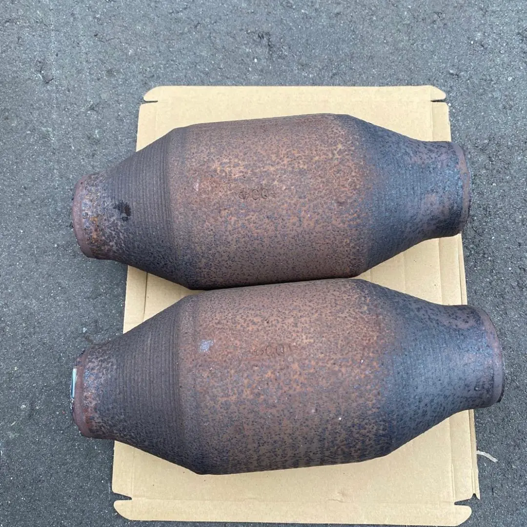 30セルシオ後期3uz 触媒コンバーター 3個セット