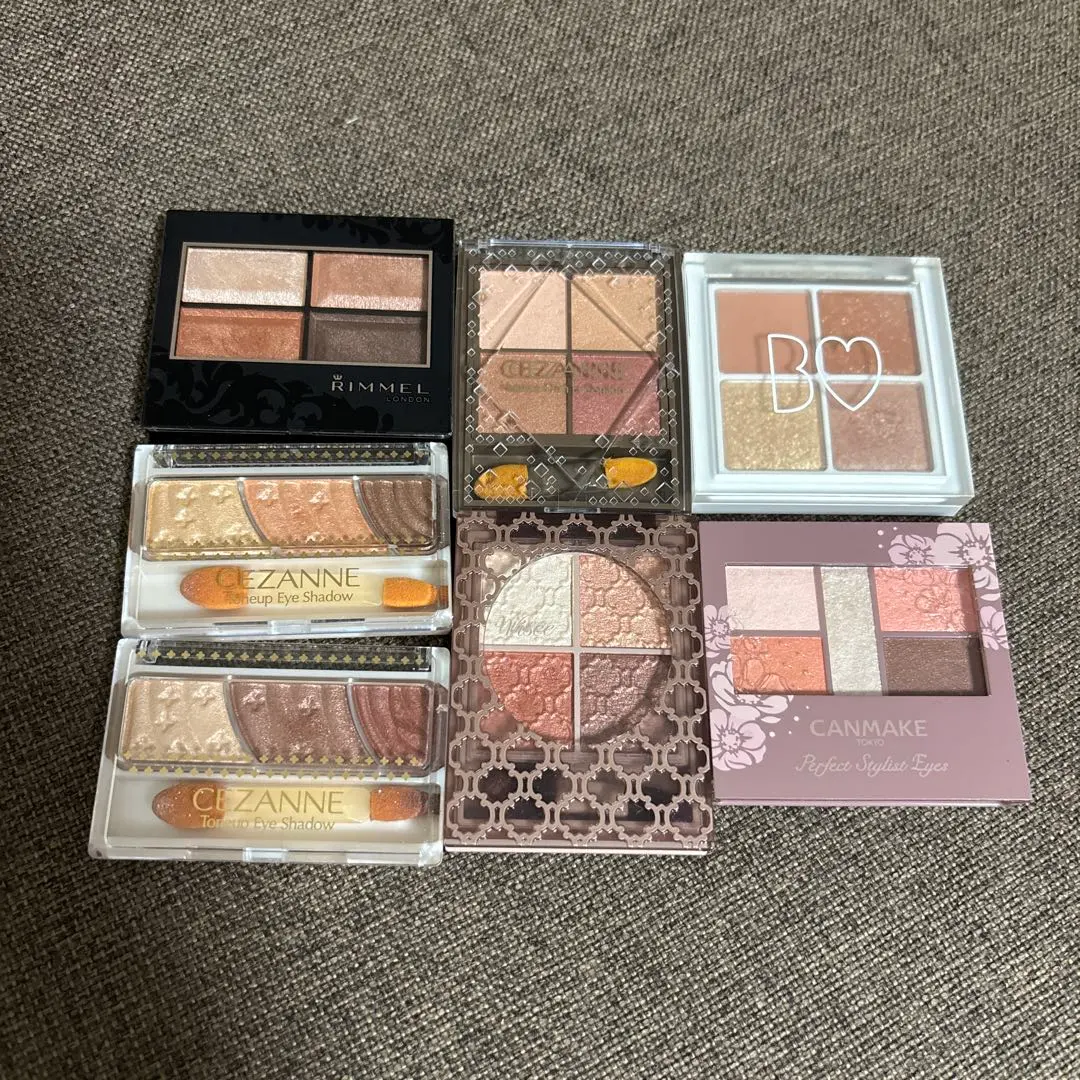 Thumbnail of Eyeshadow Set ①② Bundle