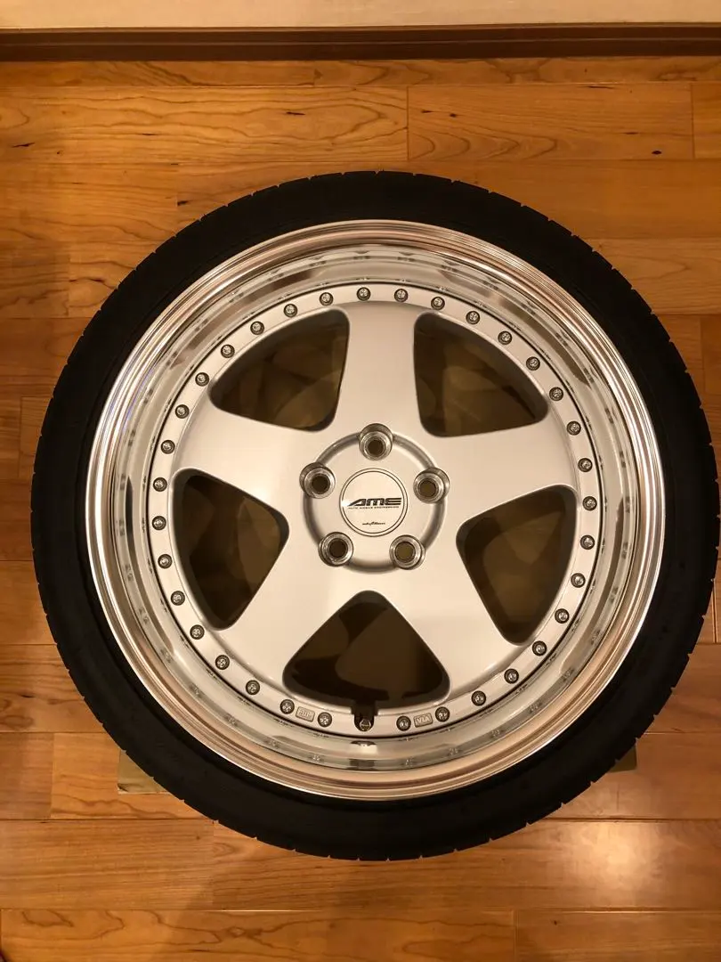 【Miuちゃん】シャレン 18インチ F225.45 R225.45 Miuちゃん様専用】シャレン 18インチ F225.45 R225.45 - メルカリ