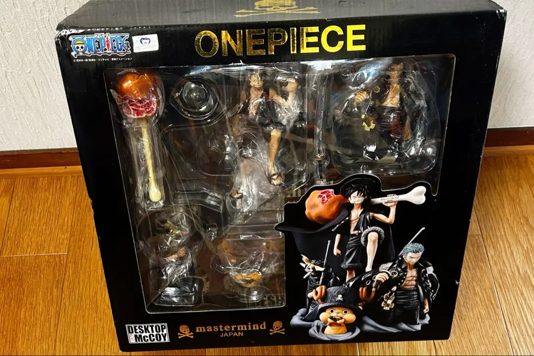 THE REAL McCOY&#39;S - デスクトップリアルマッコイ　ワンピース✖️マスターマインドジャパン(未開封) Amazon.co.jp: DESKTOP REAL McCOY ONEPIECE 02 : ホビー