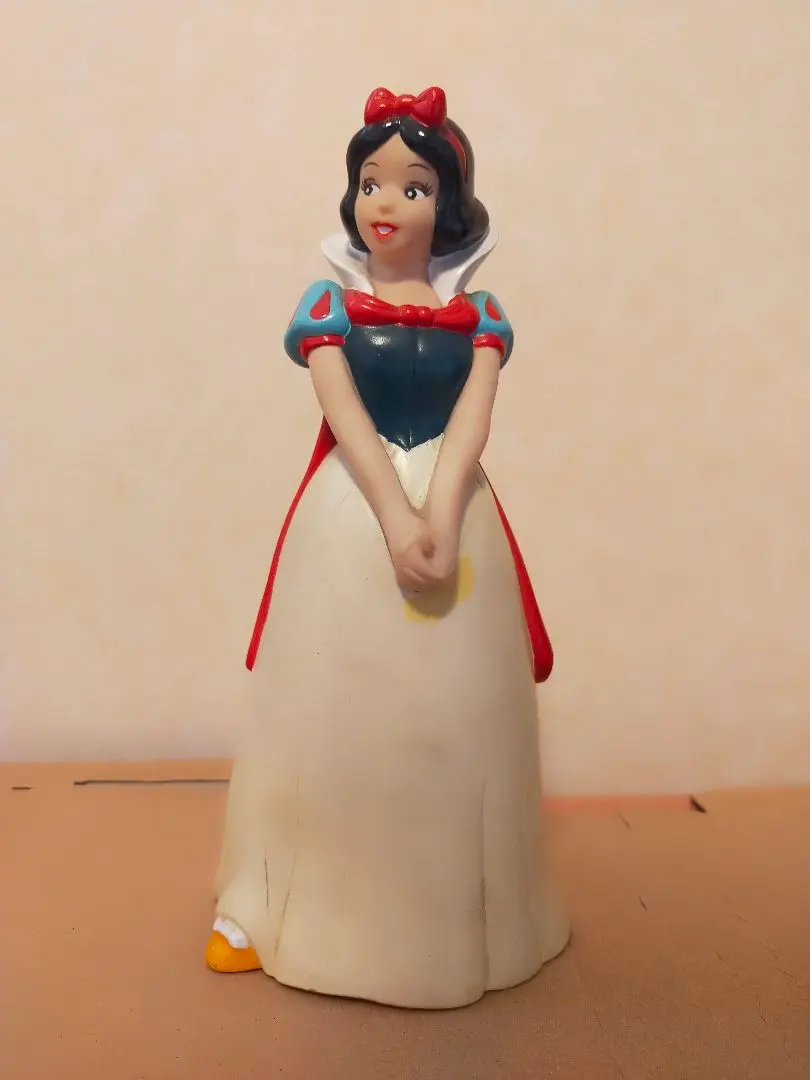 ディズニー　白雪姫　貯金箱 f92e471beca520b3ad190bfe791660