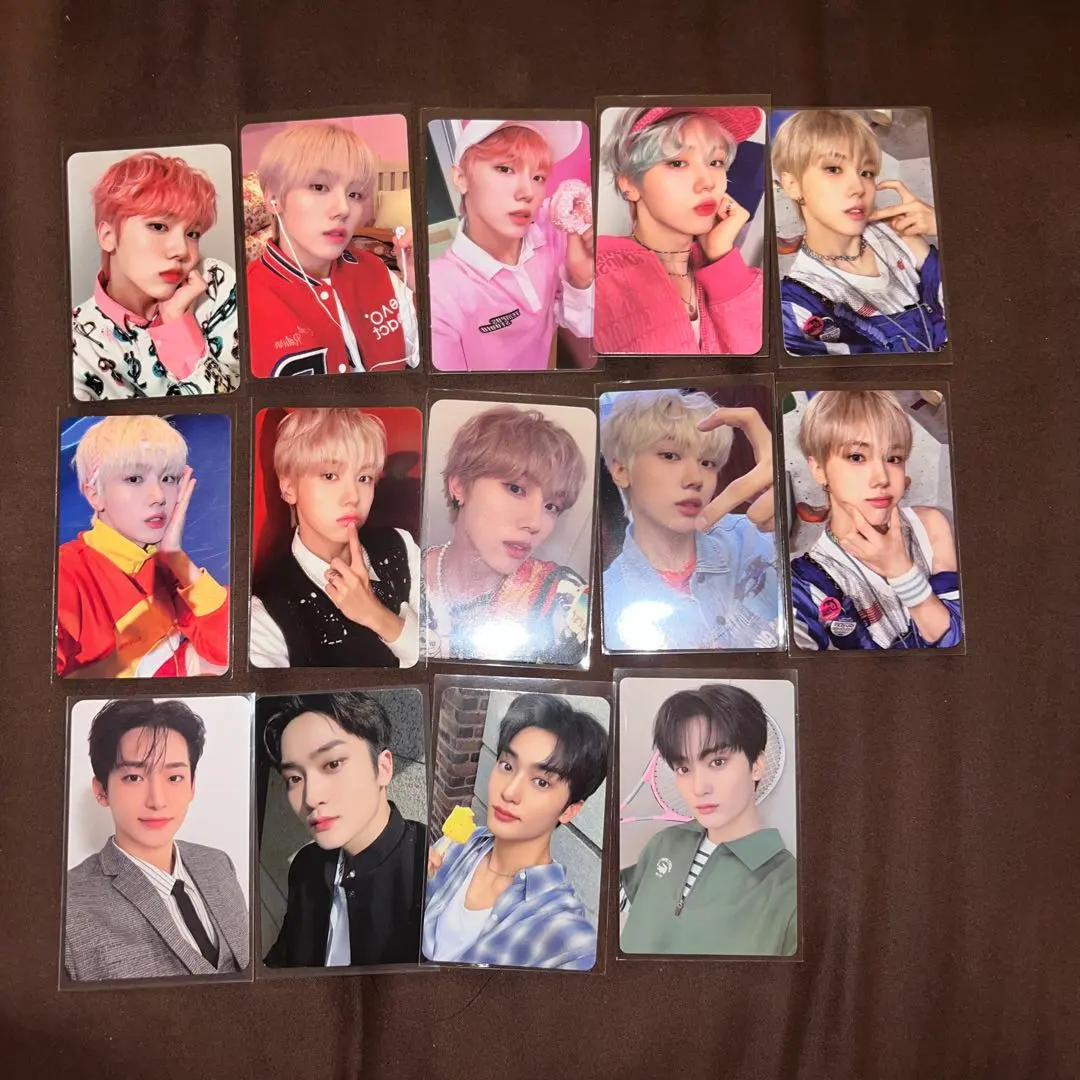 Thumbnail of Cravity trading card