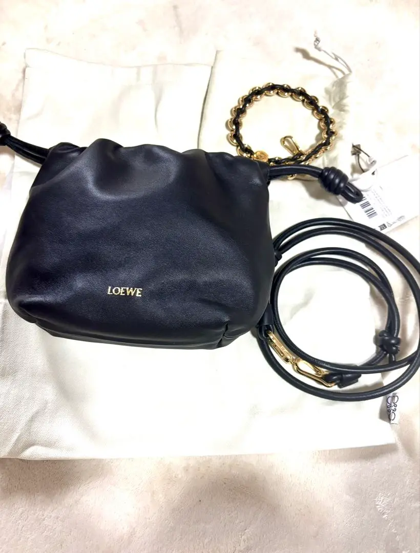 残１【新品】LOEWE ドーナツチェーン バッグチャーム ストラップ/ネックレス 携帯にもバッグにも≪LOEWE≫ドーナツチェーン バッグストラップ