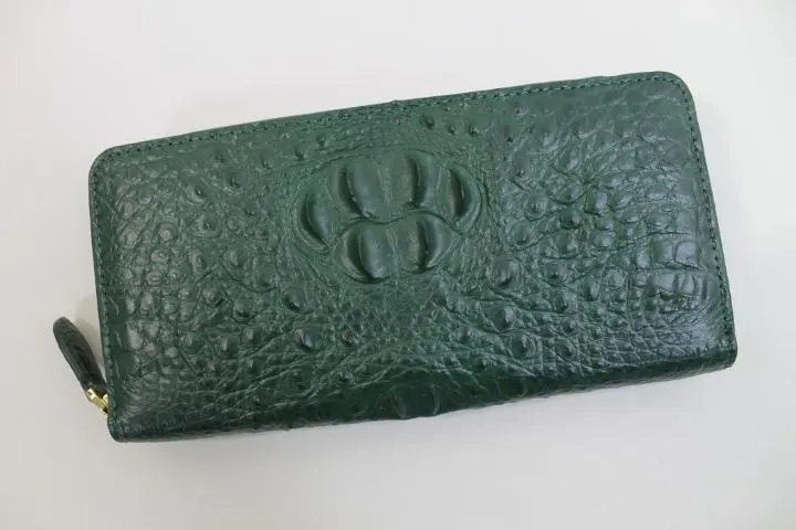 鱷魚皮錢包 真品 背部皮革 綠色 圓形拉鍊 一張皮 中央取料 的縮圖