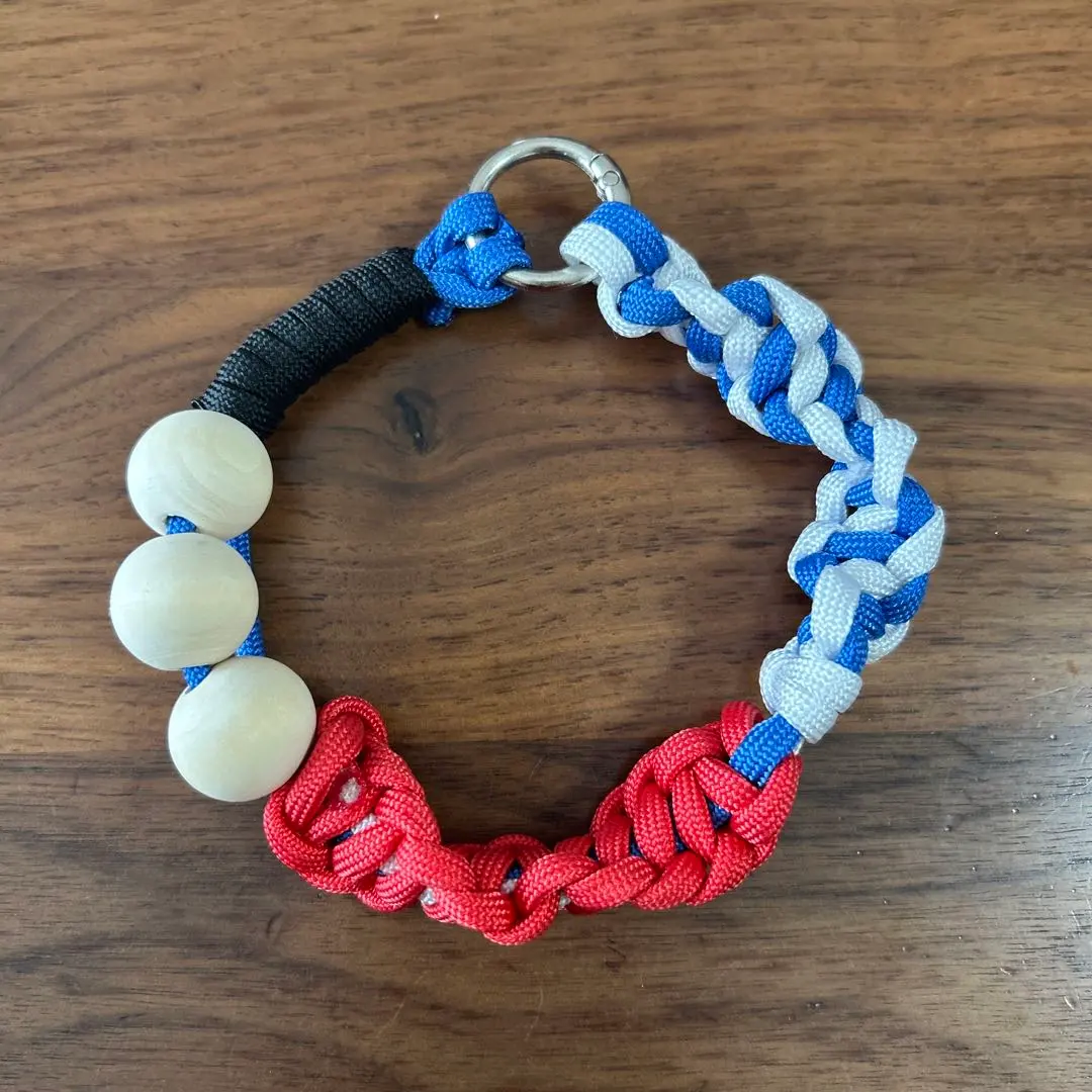 Thumbnail of Myakumyaku Colorful Paracord Strap