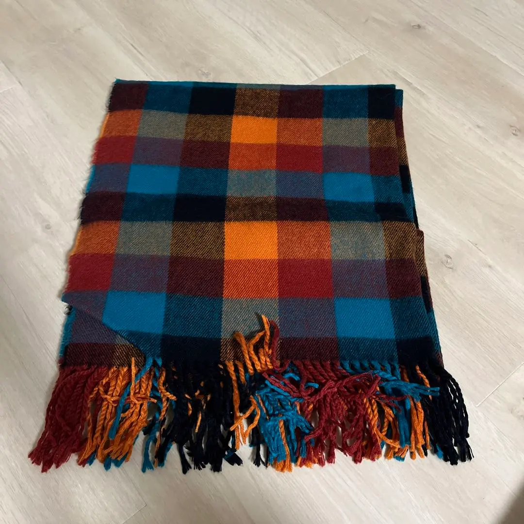 Thumbnail of Checkered muffler