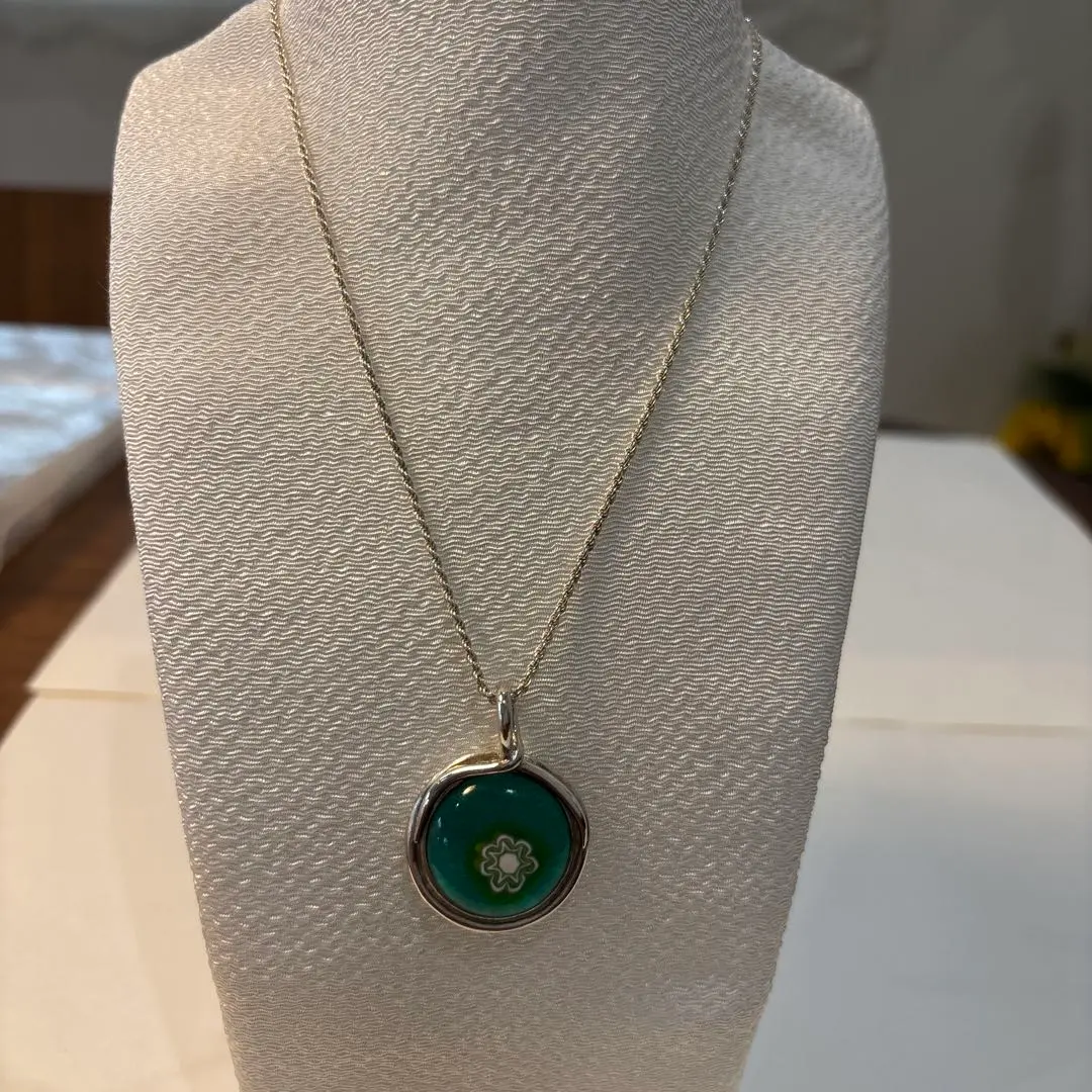 Thumbnail of Green floral silver pendant