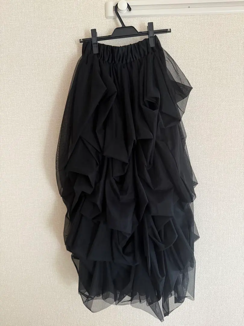 The Toe Iris tulle skirt ブラック Iris Tulle Skirt – THE TOÉ