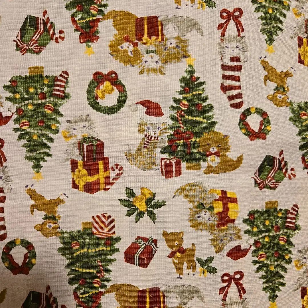 Thumbnail of Christmas Cat and Dog Pattern ☆ Cut Cloth