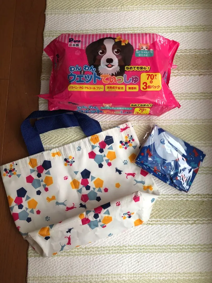 汪汪濕紙巾 70張×3包 散步包2件 的縮圖