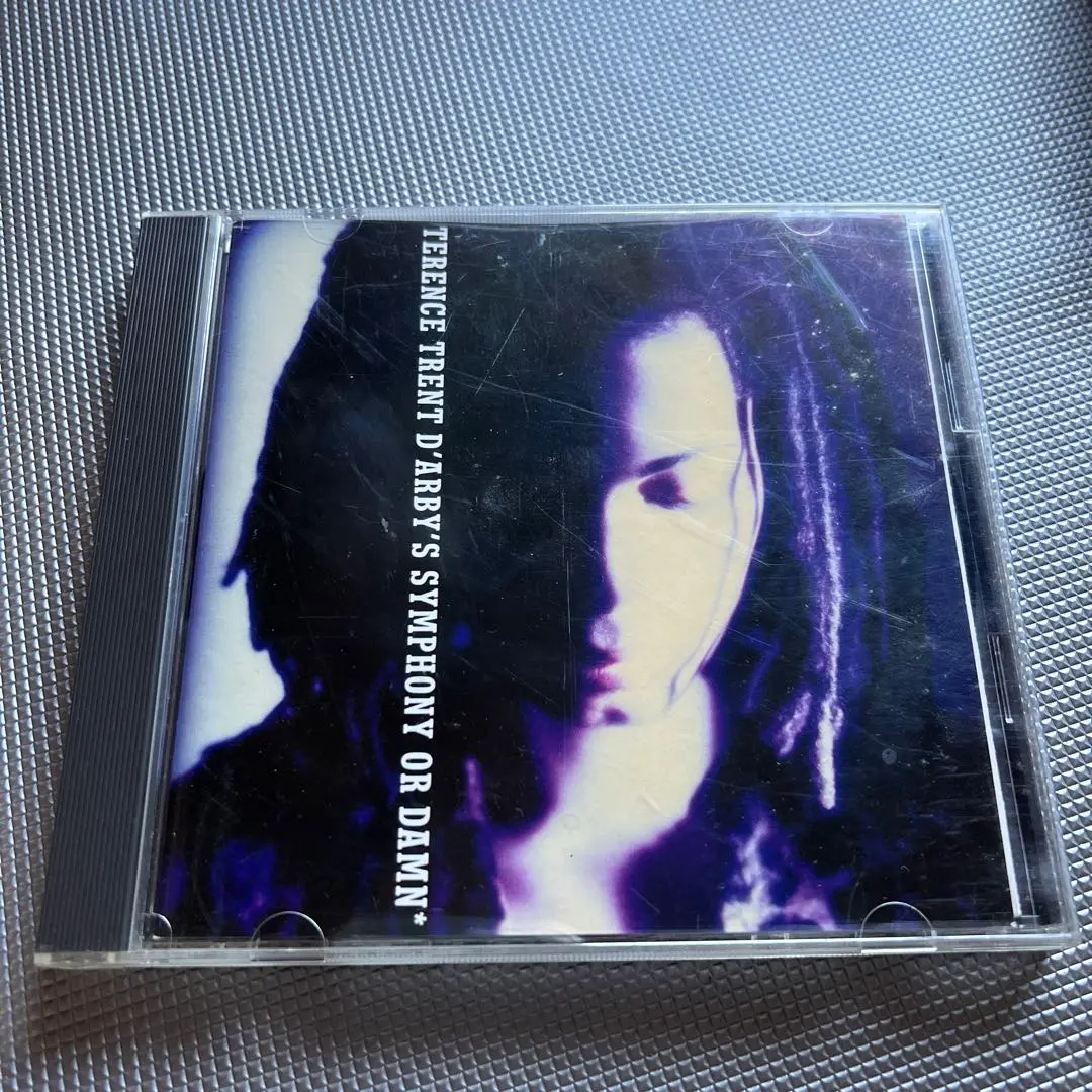 Terence Trent D'arvy テレンス・トレント・ダービー/Live Demos