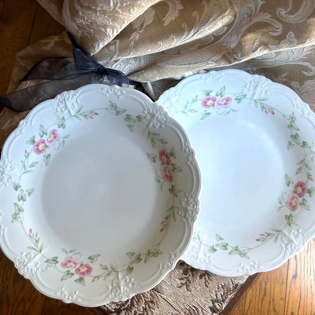 Thumbnail of Rare ♦︎ German-made TIRSCHENREUTH Morning Glory Dinner Plate