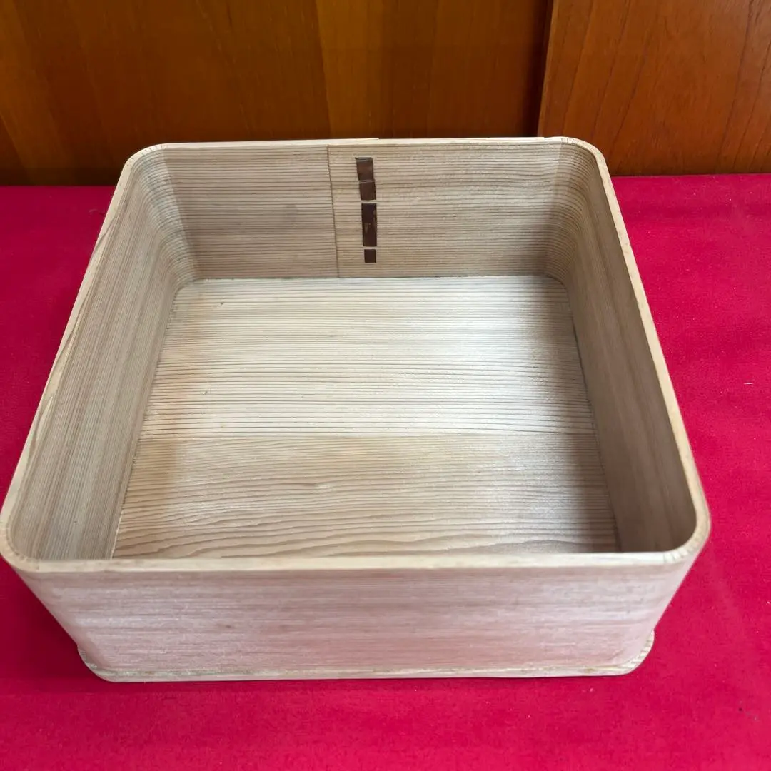 未使用品　真塗 神折敷 共箱 菓子器 茶道具 本漆塗 木製漆器 天然木 木工芸 お取り寄せ】真塗 縁高 （本漆手塗 段付） *縁高重箱*折敷*菓子