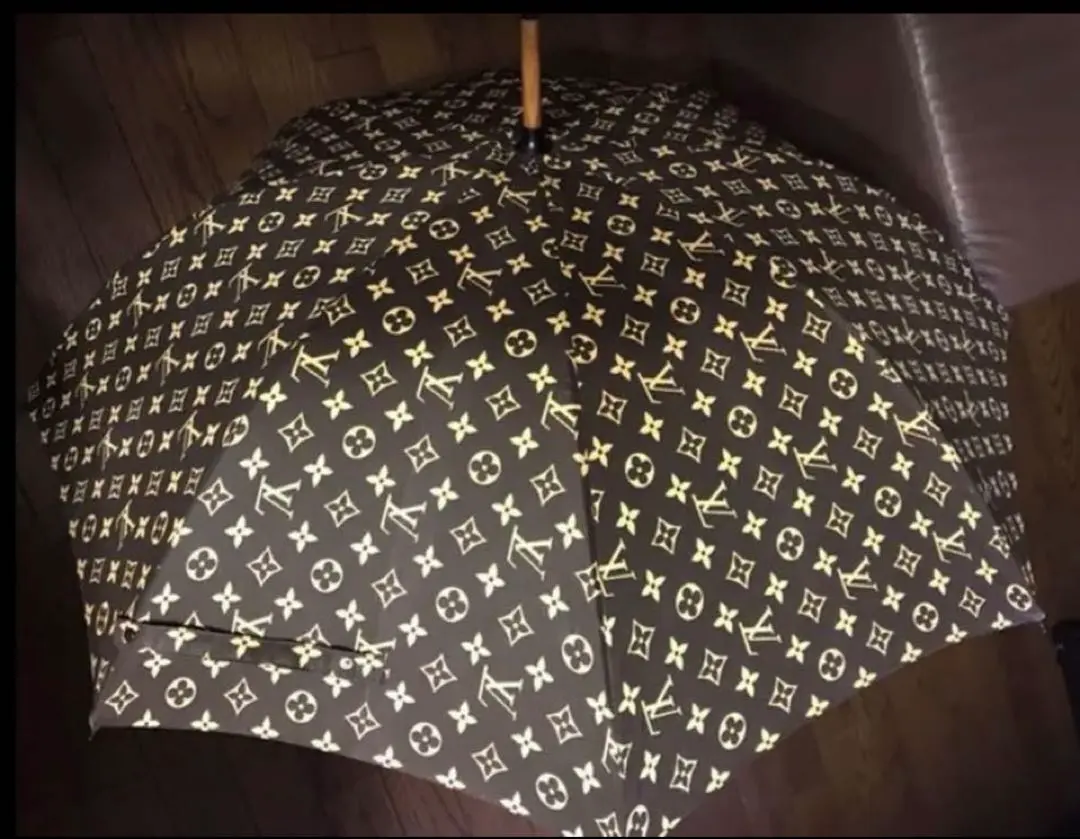 2025年最新】LOUIS VUITTON 雨傘の人気アイテム - メルカリ