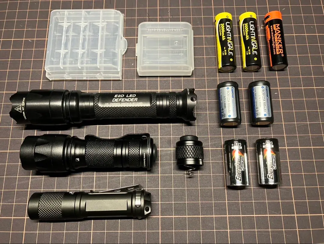 【穹 】SUREFIRE E2DL 200/5ルーメンモデル 美品 バージョンアップ！」SUREFIRE E2DL 200ルーメン : アカリ