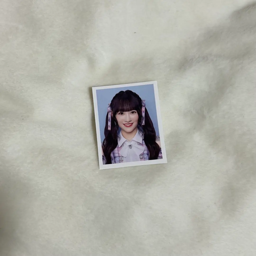 Thumbnail of =LOVE Risa Otoshima ID Photo