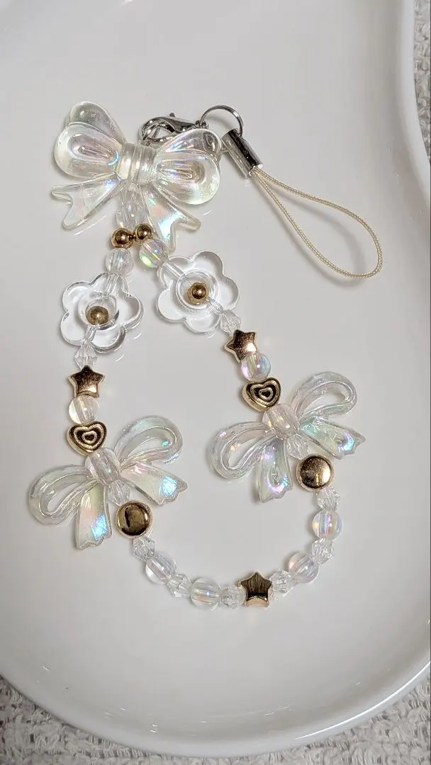 Thumbnail of Korean-style *Ribbon and Flower Beaded Strap* (Clear)